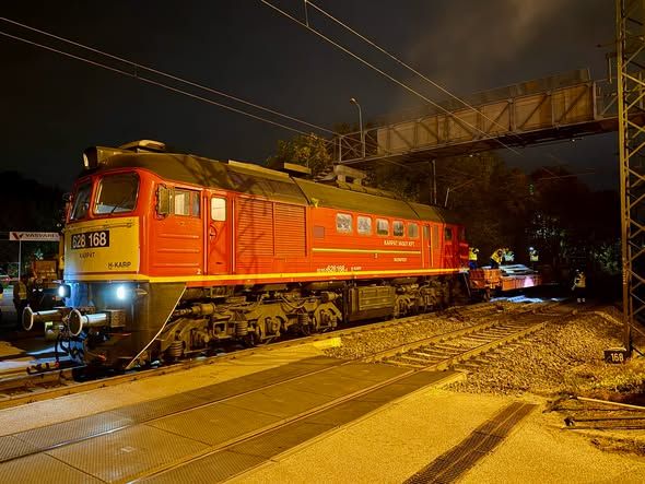 Újabb sebességkorlátozásokat szüntet meg a MÁV-csoport Kelenföld és Budaörs között
